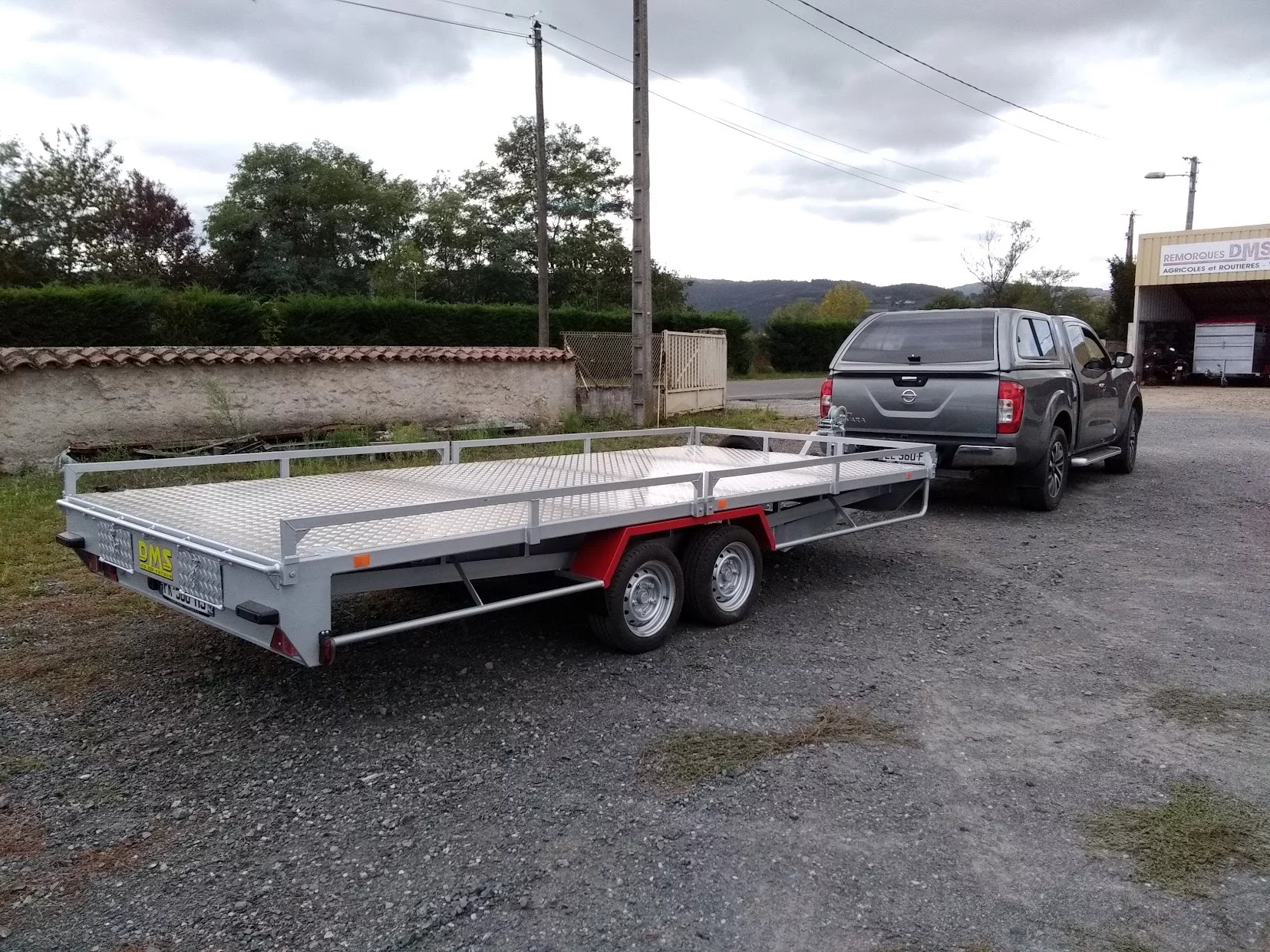 DMS Plateau-Anhänger Aluminium 2000 kg