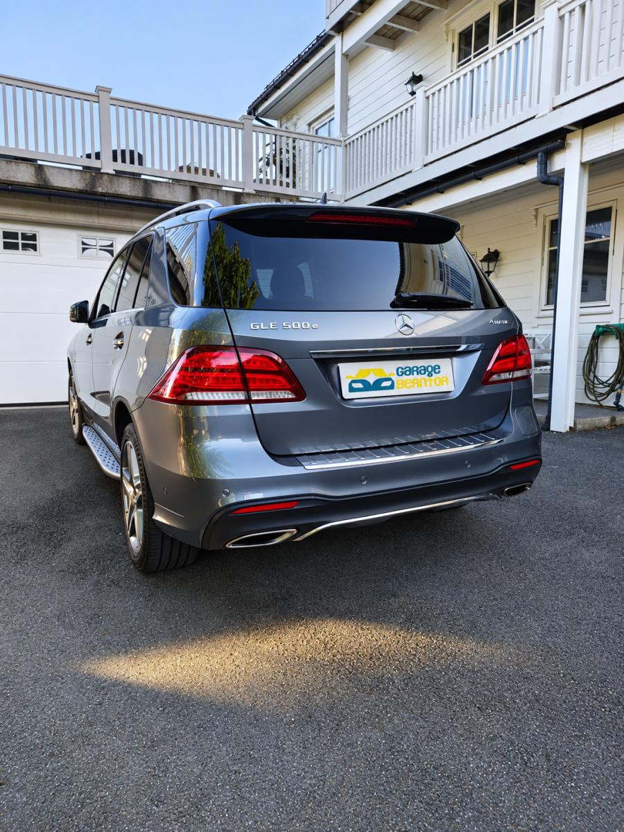 Mercedes-Benz GLE 500 e 4MATIC AMG