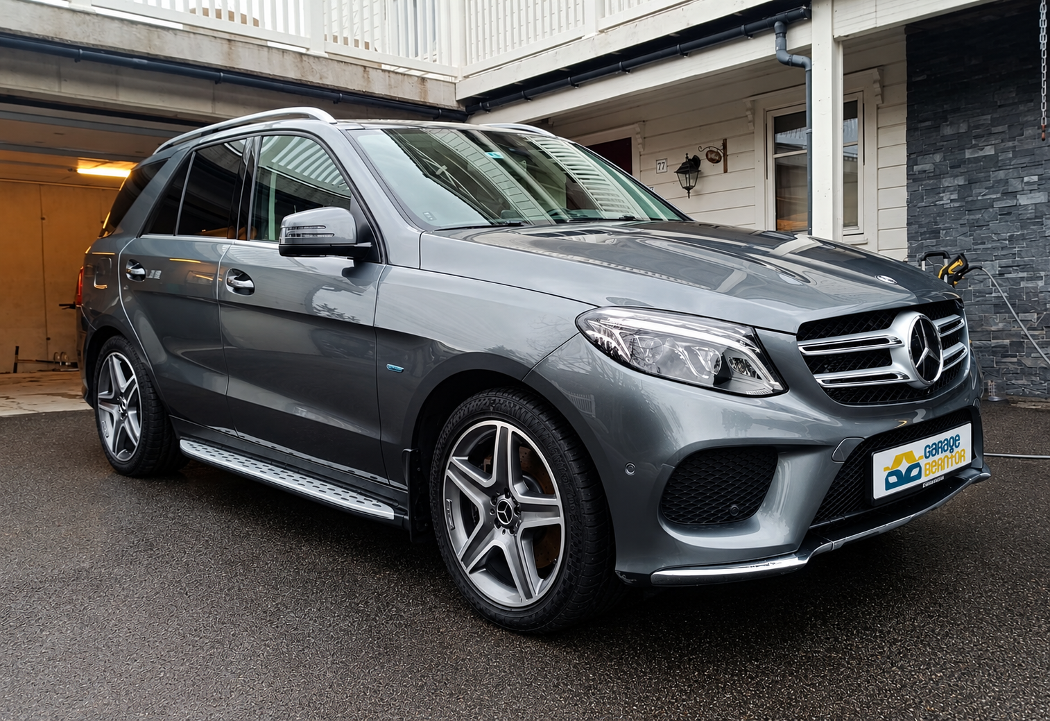 Mercedes-Benz GLE 500 e 4MATIC AMG