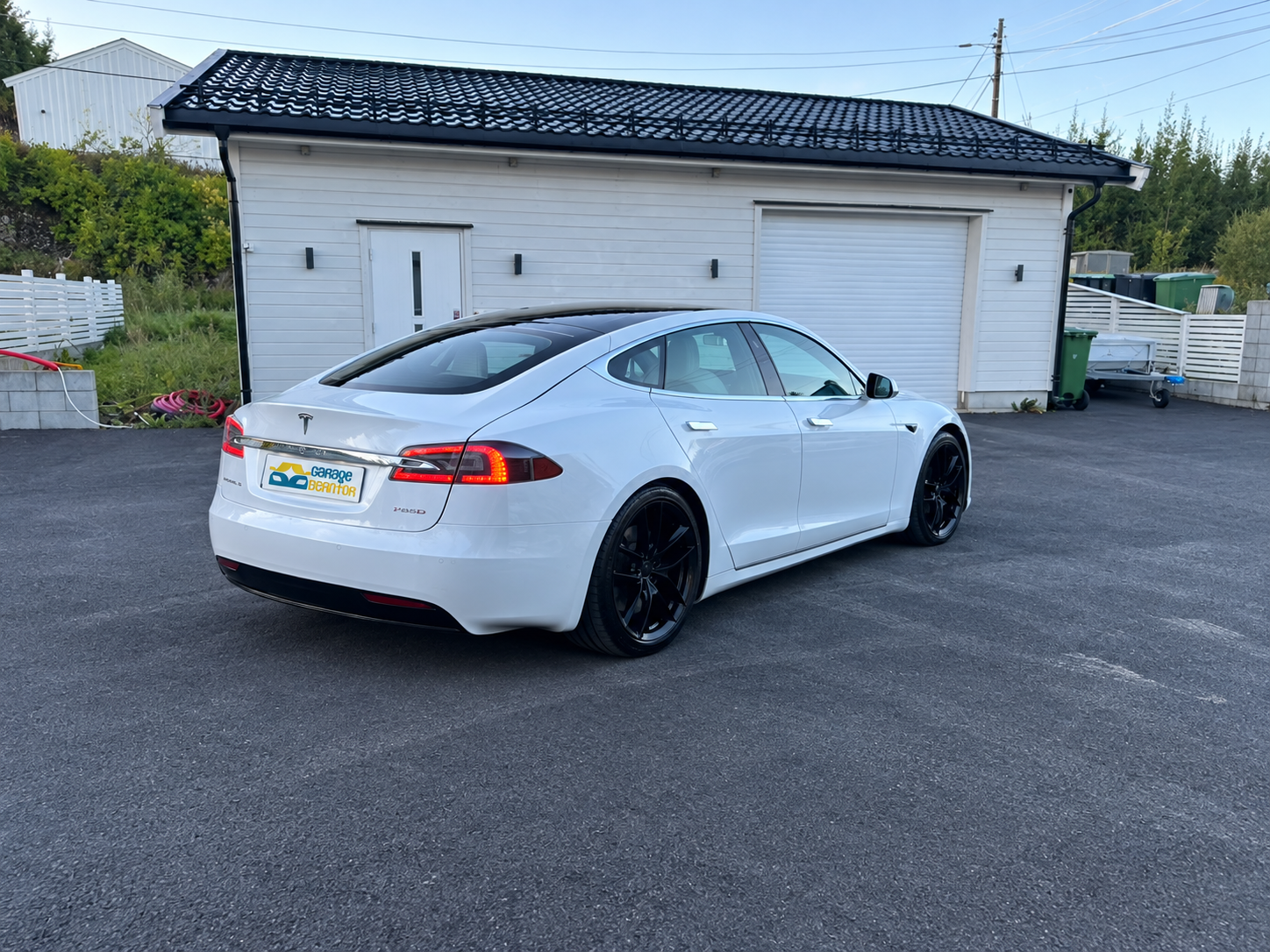 Tesla Model S Long Range