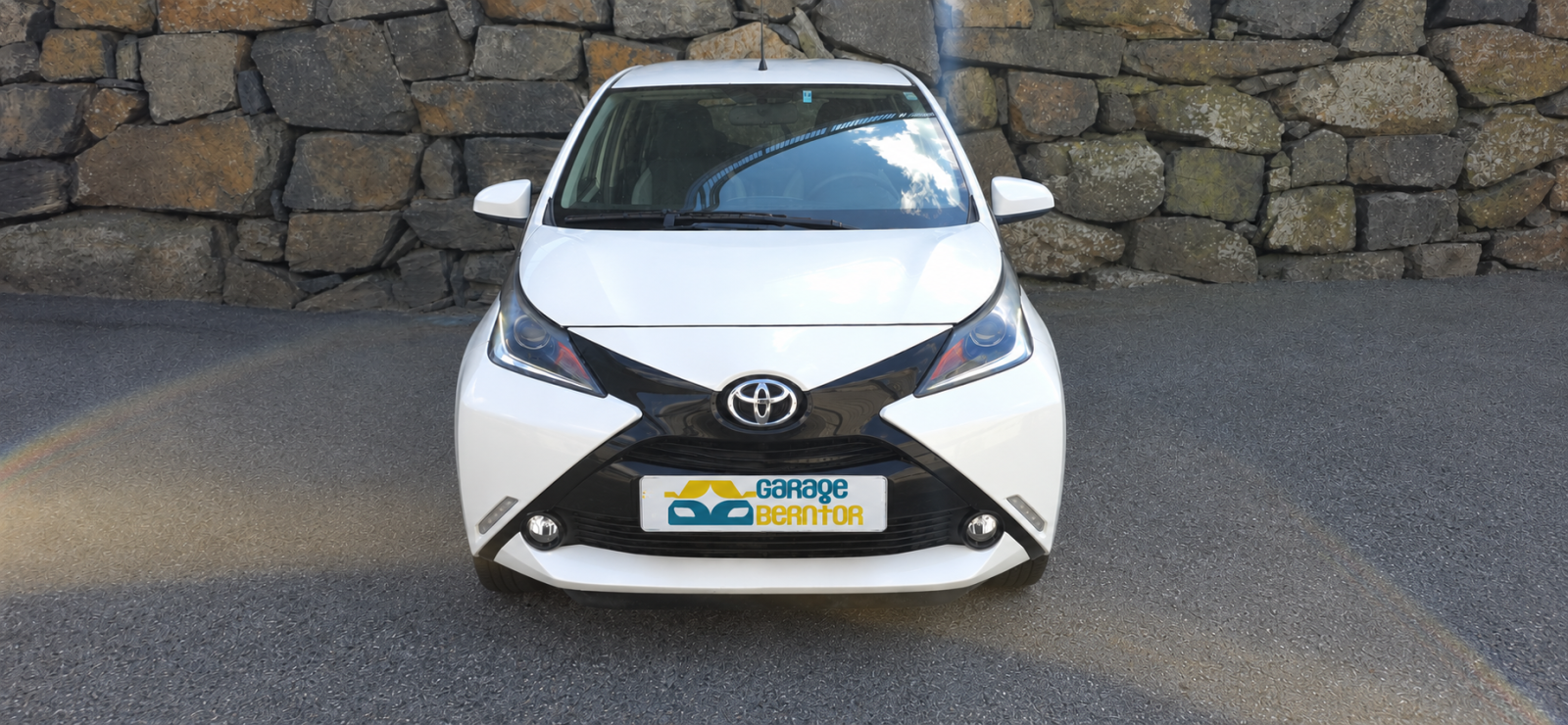Toyota Aygo X x-play 1.0