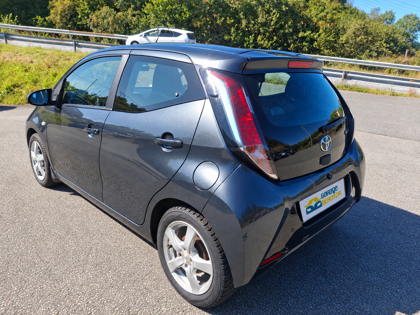 Toyota Aygo X x-play 1.0