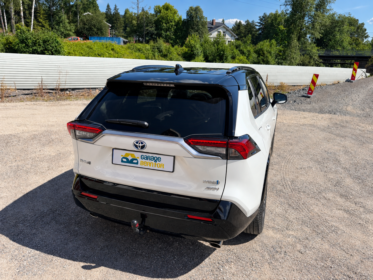 Toyota RAV4 PHEV AWD Executive Premium Ausstattung 2022