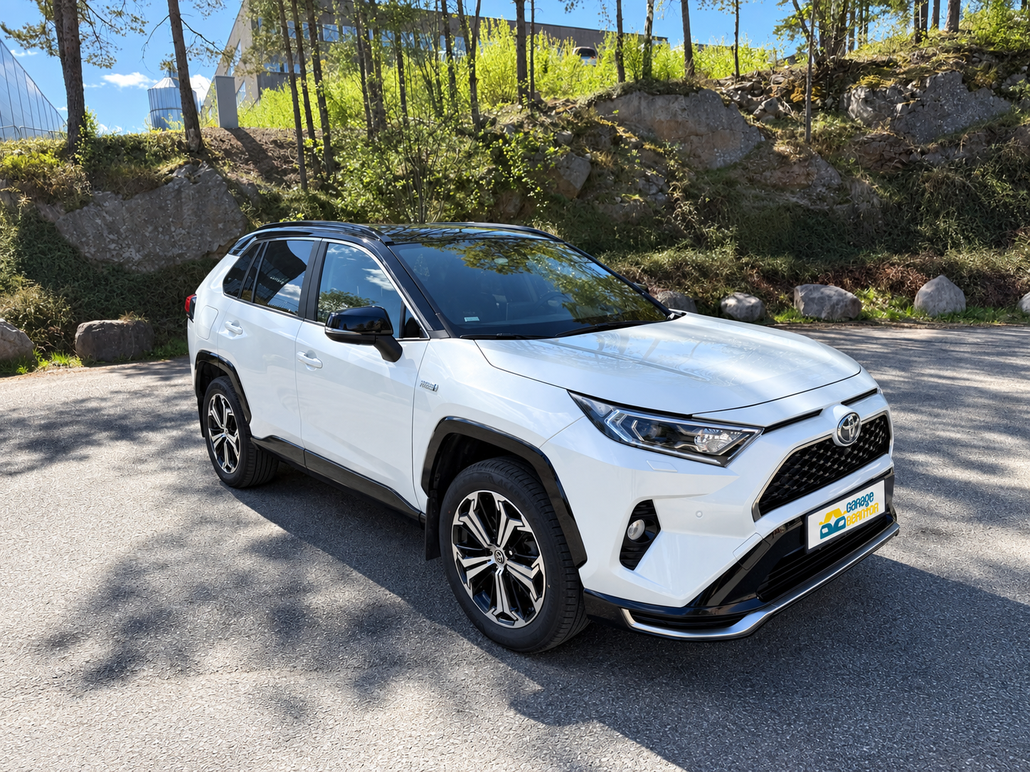 Toyota RAV4 PHEV AWD-i Executive mit Anhängerkupplung