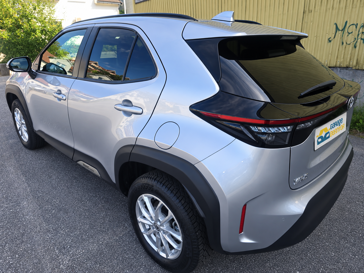 Toyota Yaris Cross 1.5 Hybrid AWD-i Active Tech Automatik