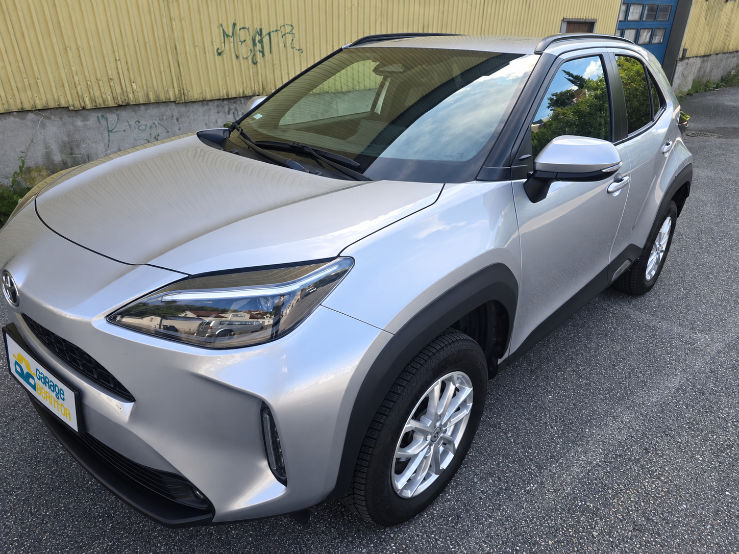 Toyota Yaris Cross 1.5 Hybrid AWD-i Active Tech Automatik